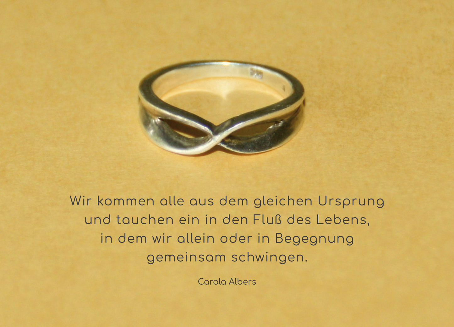 Ring in Form Unendlichkeitszeichen mit Spruch als Postkarte